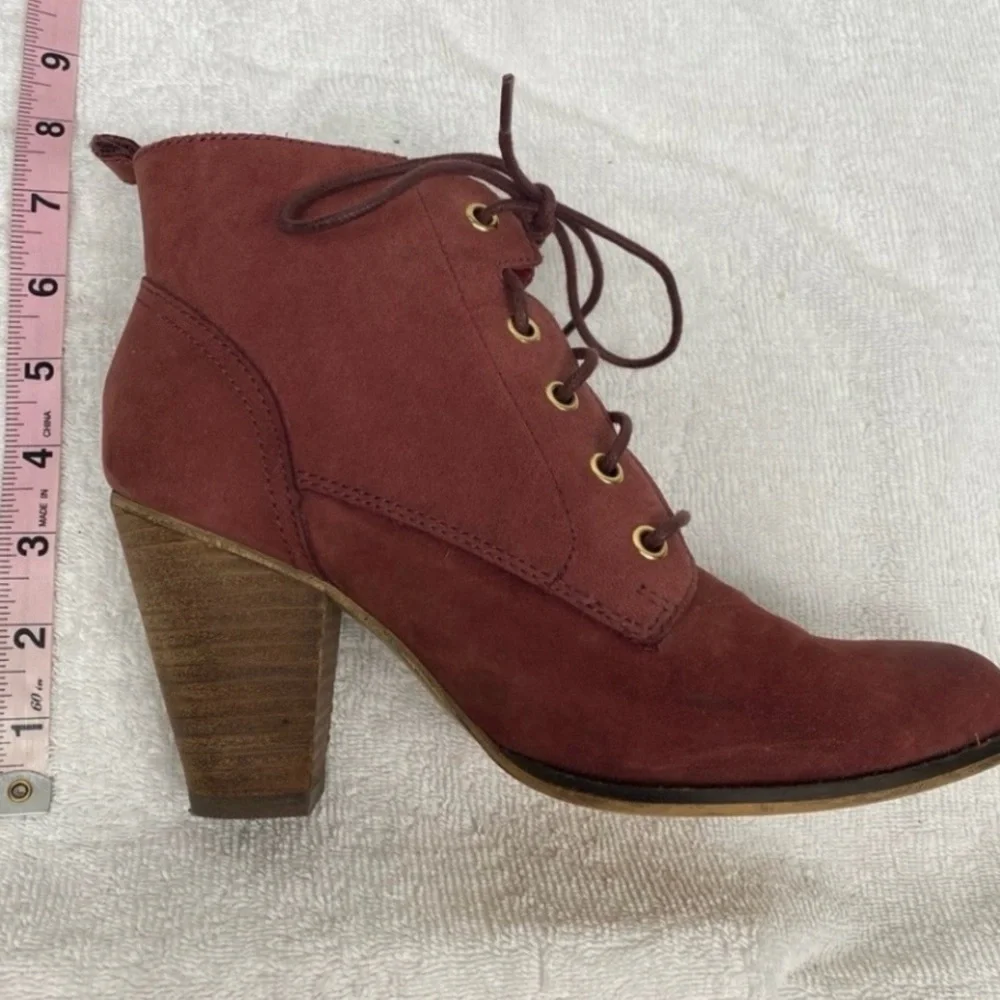 Steve Madden Women's Pennylane Wine Suede Leather Lace Up Heeled Bootie Size 8 - Picture 15 of 15